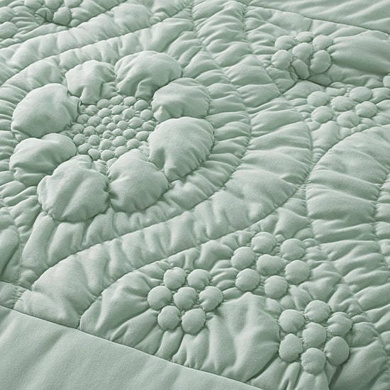 Madison Park Amelie Puffy Floral Easy Care Comforter Set