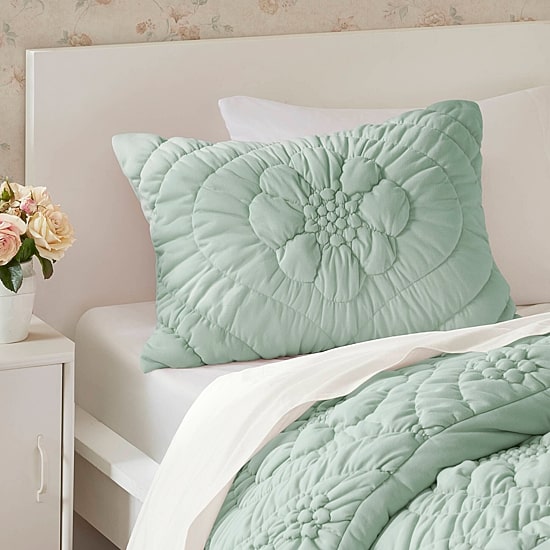 Madison Park Amelie Puffy Floral Easy Care Comforter Set