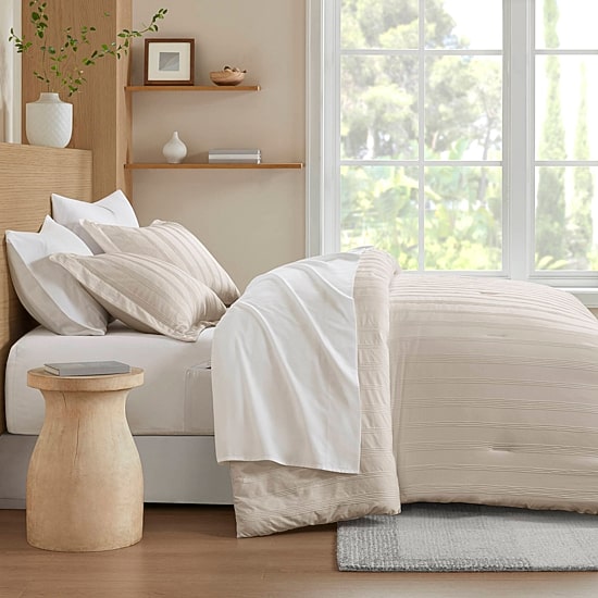 510 Design Logan Woven Striped Complete Bedding Set with Sheets