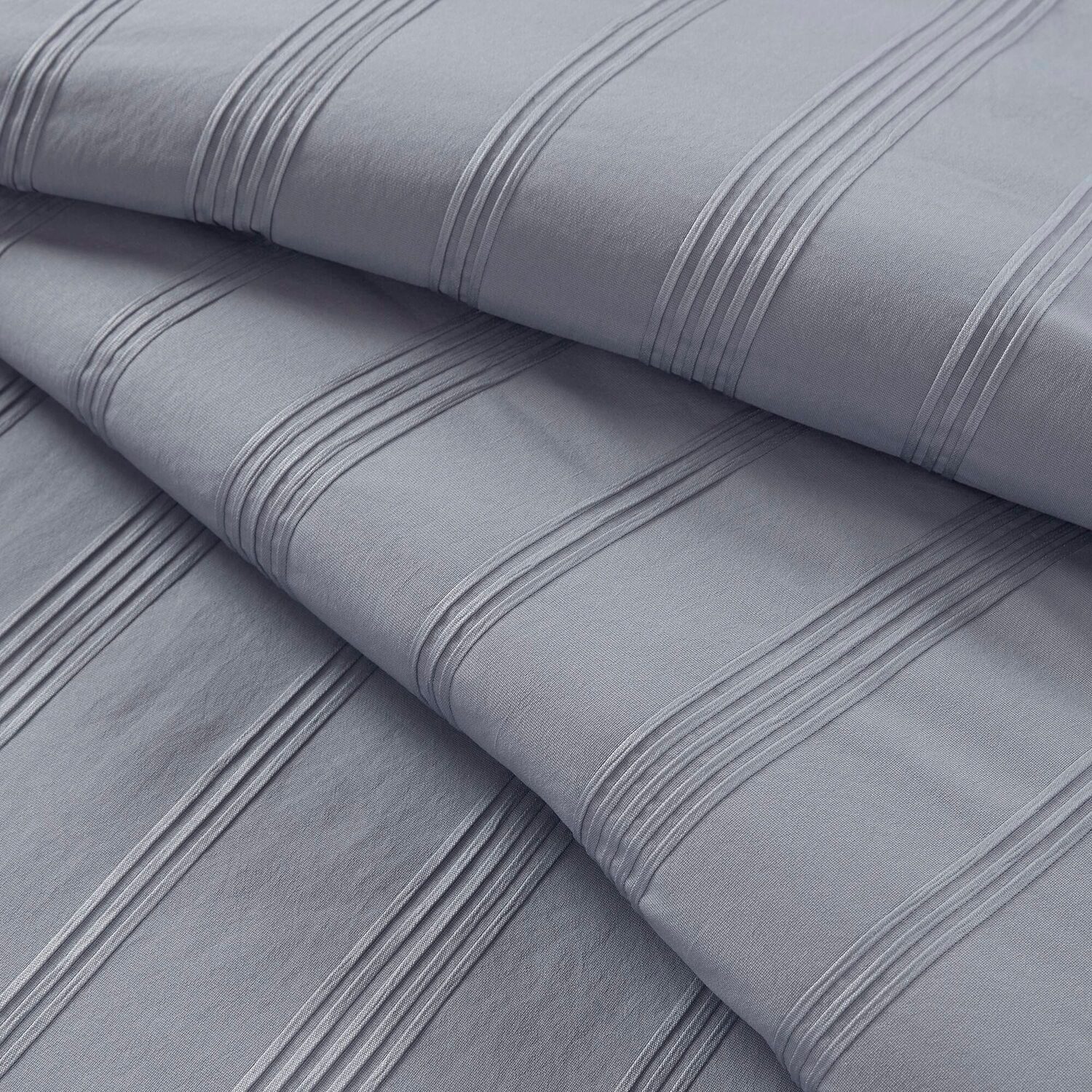 510 Design Logan Woven Striped Complete Bedding Set with Sheets