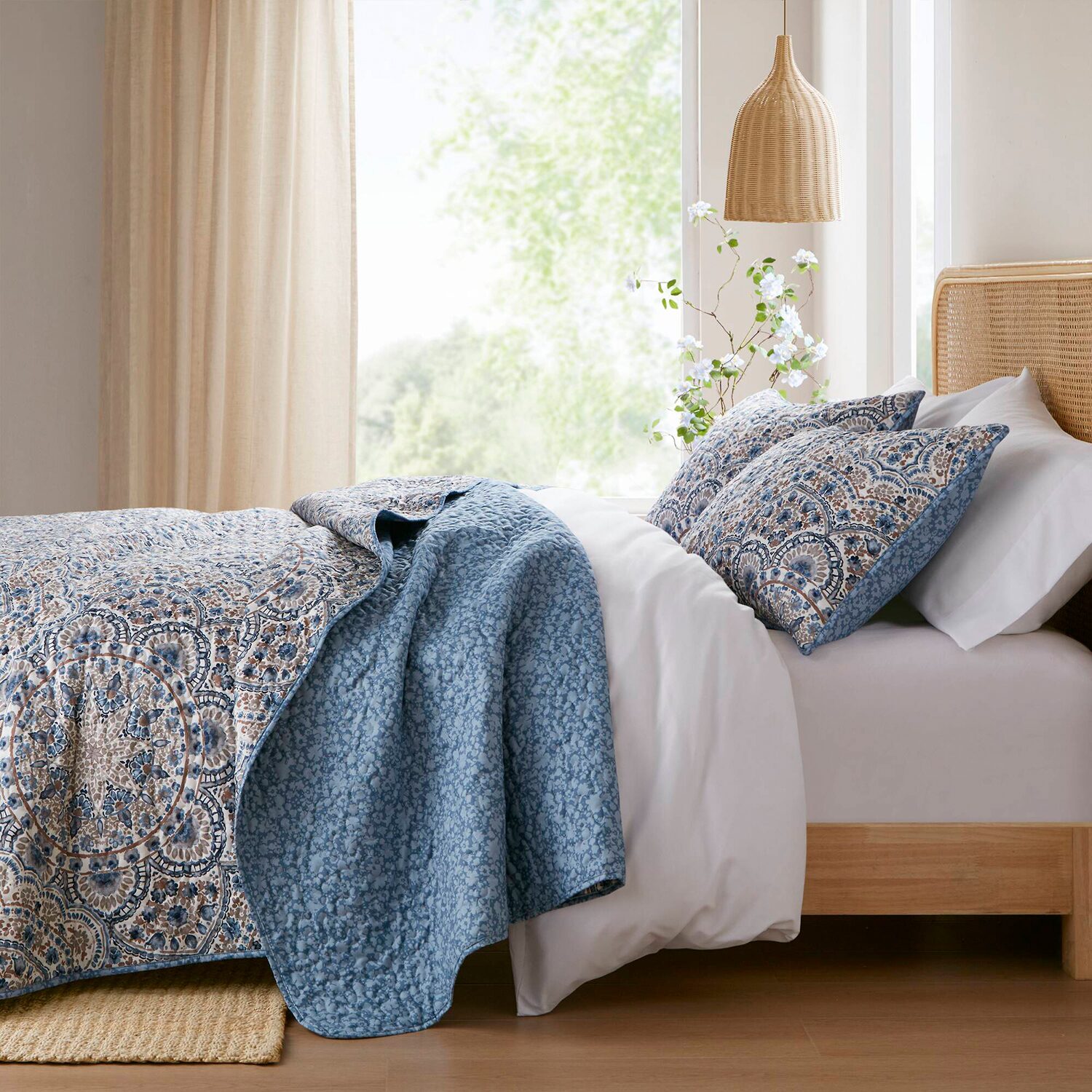 510 Design Valerie Boho Floral Reversible Quilt Set