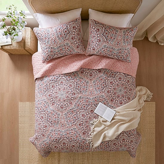 510 Design Valerie Boho Floral Reversible Quilt Set