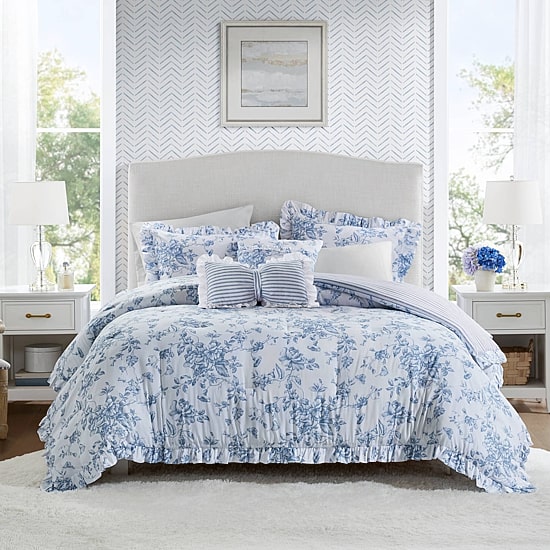 Madison Park Essentials Colette Reversible Comforter Set with Decorative Pillows