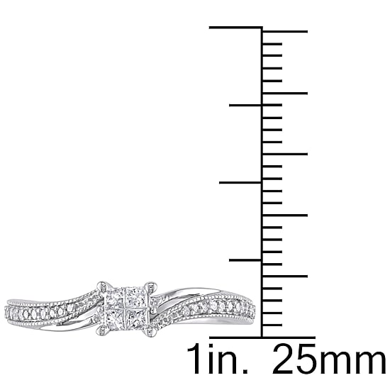 1/5 CT.T.W. Natural Princess Diamond 10K Gold Engagement Ring