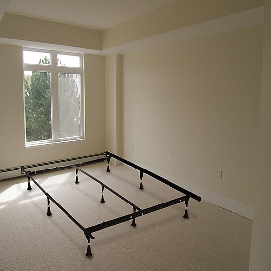 Hollywood Bed E3 Adjustable Metal Bed Frame