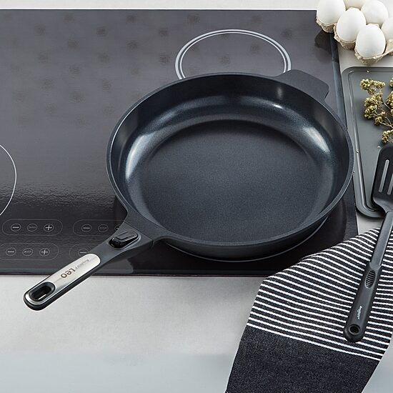 BergHOFF Leo Phantom Ceramic 12.75" Non-Stick Frying Pan