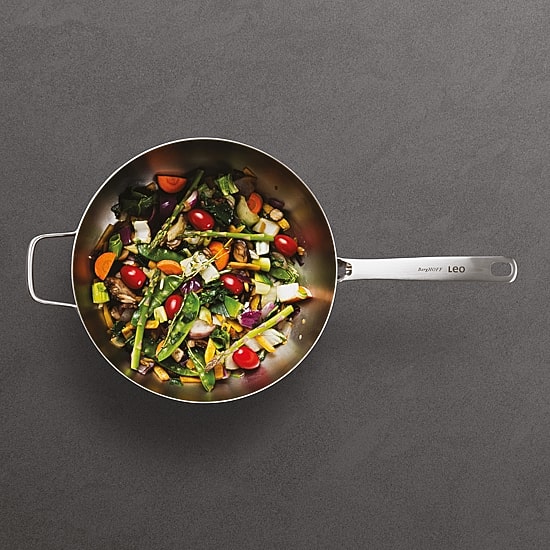 BergHOFF Leo Graphite Recycled 18/10 Stainless Steel 11" Wok with Glass Lid