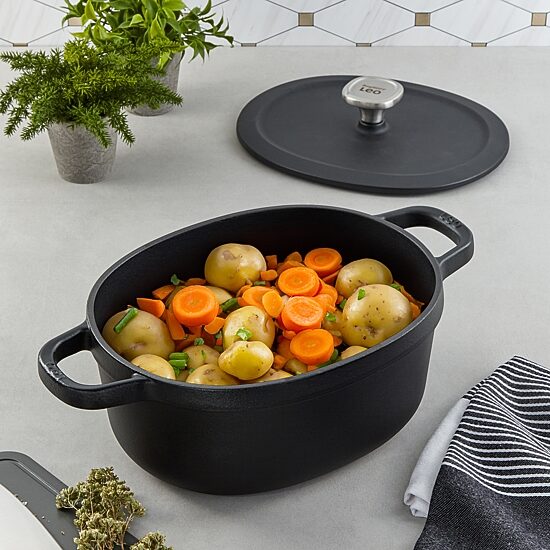 BergHOFF Leo Graphite Enameled Cast Iron 5-qt. Oval Stockpot