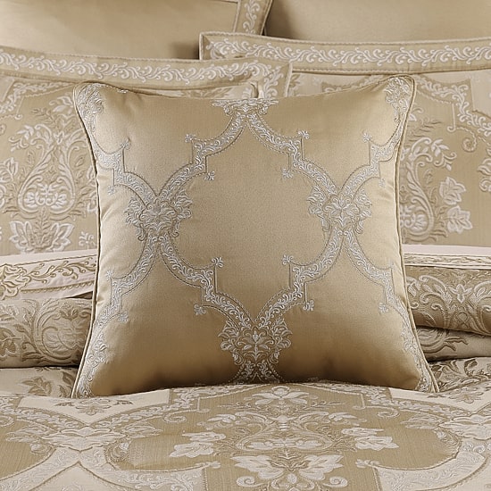 Queen Street Santina Square Throw Pillow