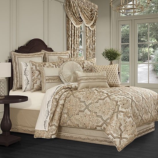 Queen Street Grandville 4-pc. Midweight Comforter Set