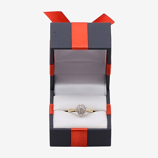 (I,I2) Womens 1/2 CT. T.W. Lab Grown White Diamond 10K Gold Cluster Cocktail Ring