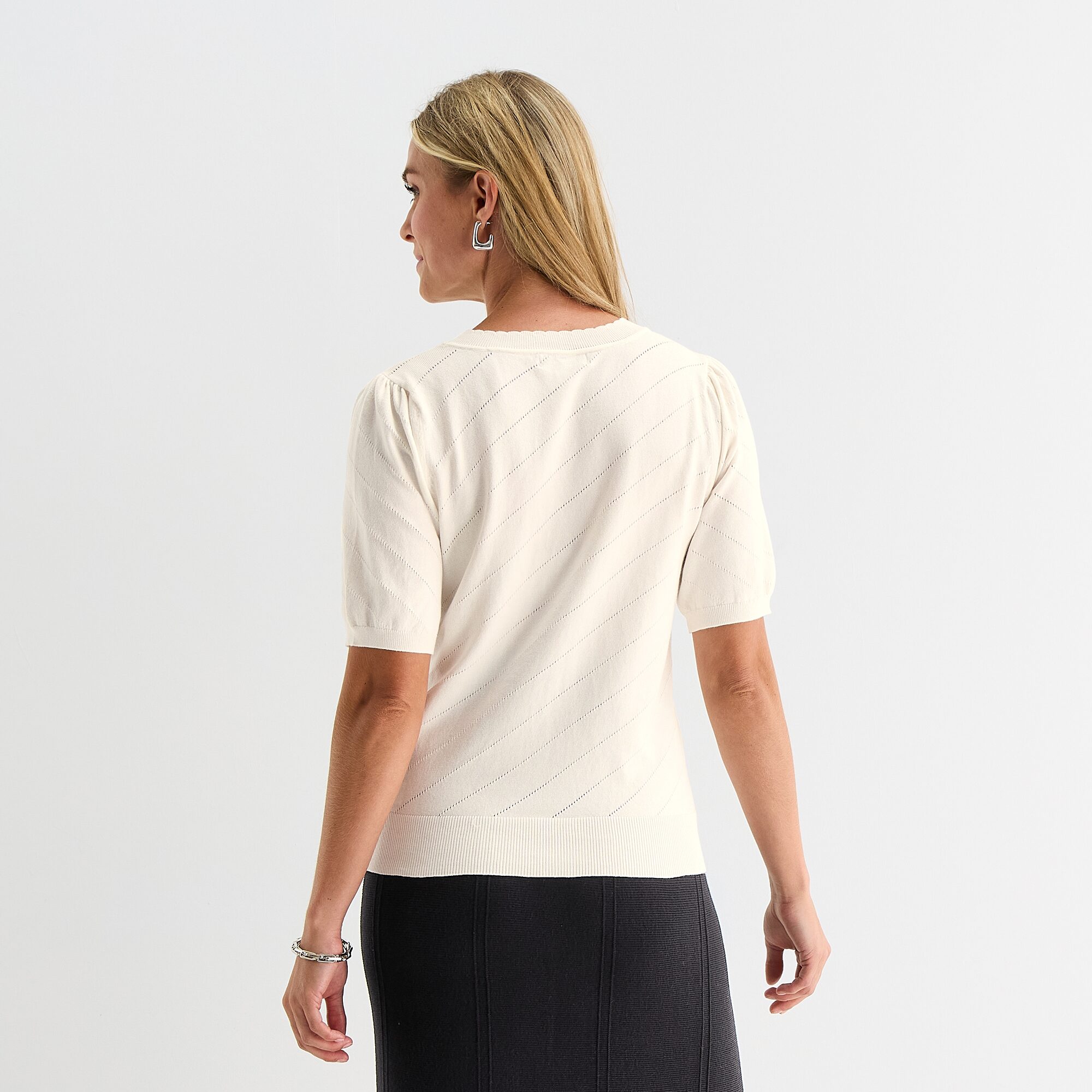 Liz Claiborne Womens Crew Neck Short Sleeve Pullover Sweater