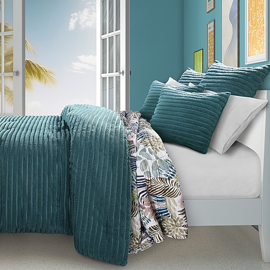 Queen Street Darcy Midweight Comforter Set
