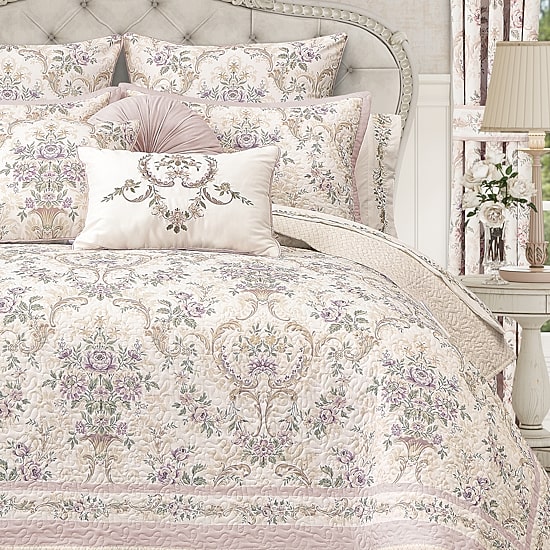 Royal Court Amagansett Quilt Set