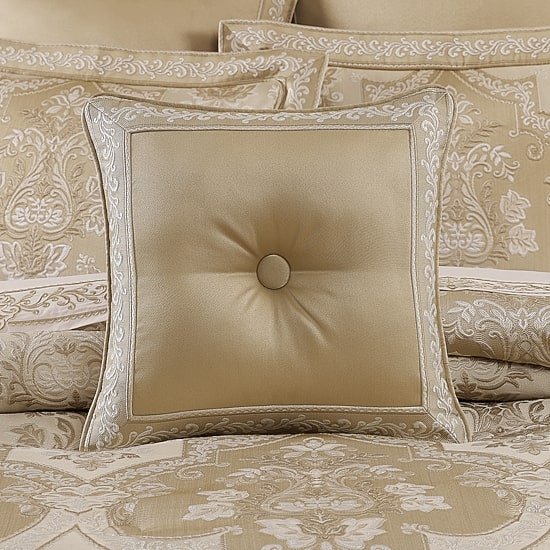 Queen Street Santina Square Throw Pillow