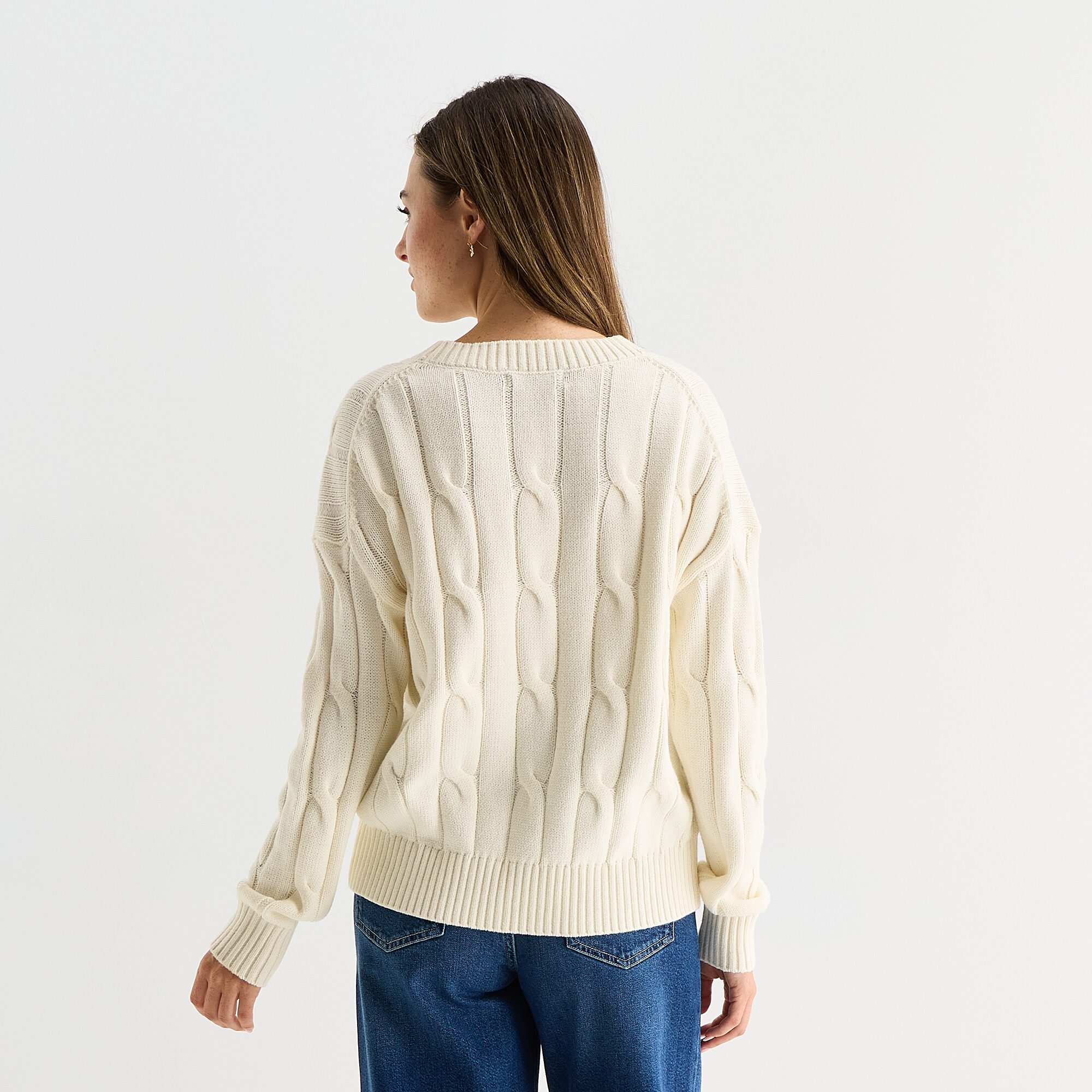 Arizona Juniors Womens Crew Neck Long Sleeve Pullover Sweater