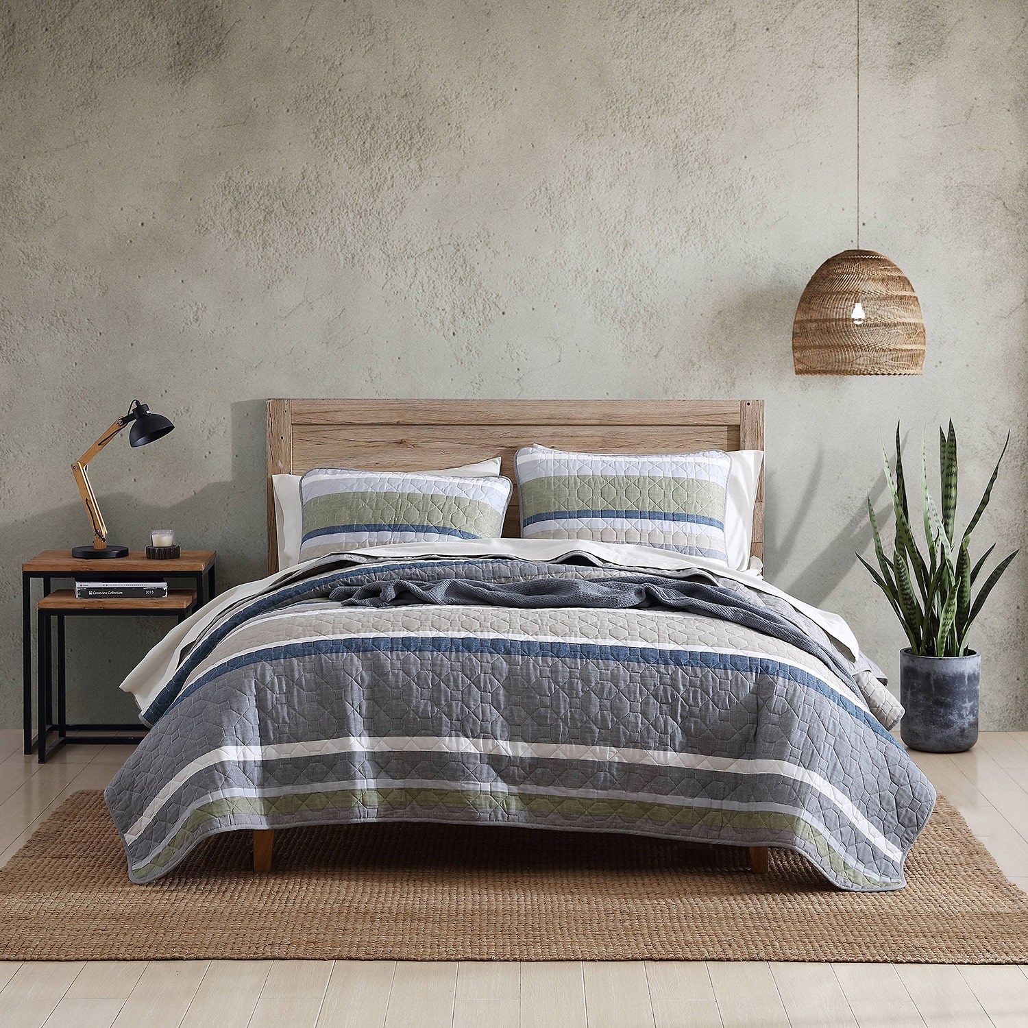 Eddie Bauer Salmon Ladder Quilt Set