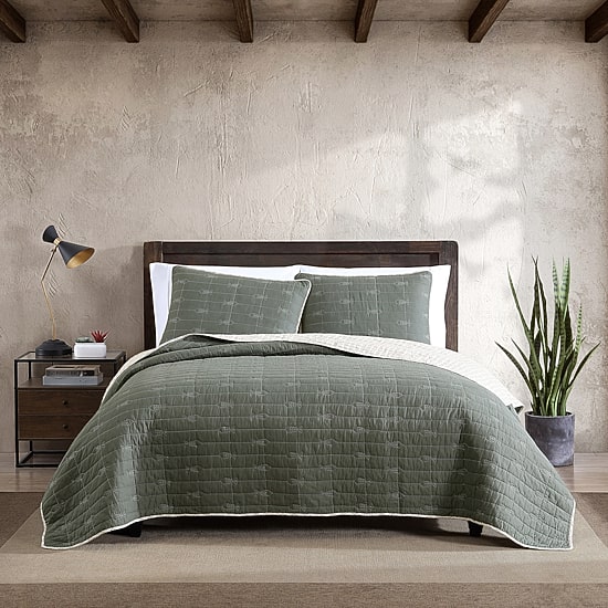 Eddie Bauer Troutdale Quilt Set