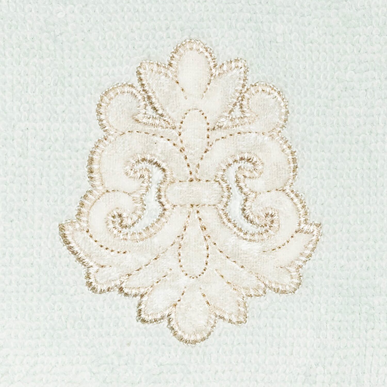 Linum Home Textiles May Embellished -pc. Bath Towel Set
