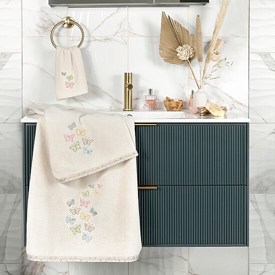 Linum Home Textiles Mariposa 2-pc. Embellished Hand Towel