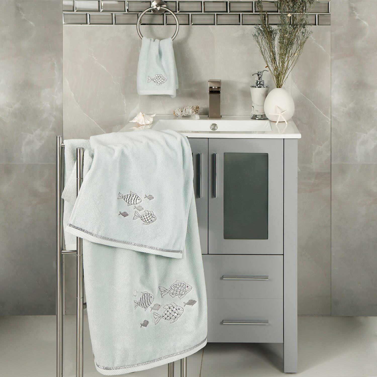 Linum Home Textiles Figi Embellished 4-pc. Bath Towel Set