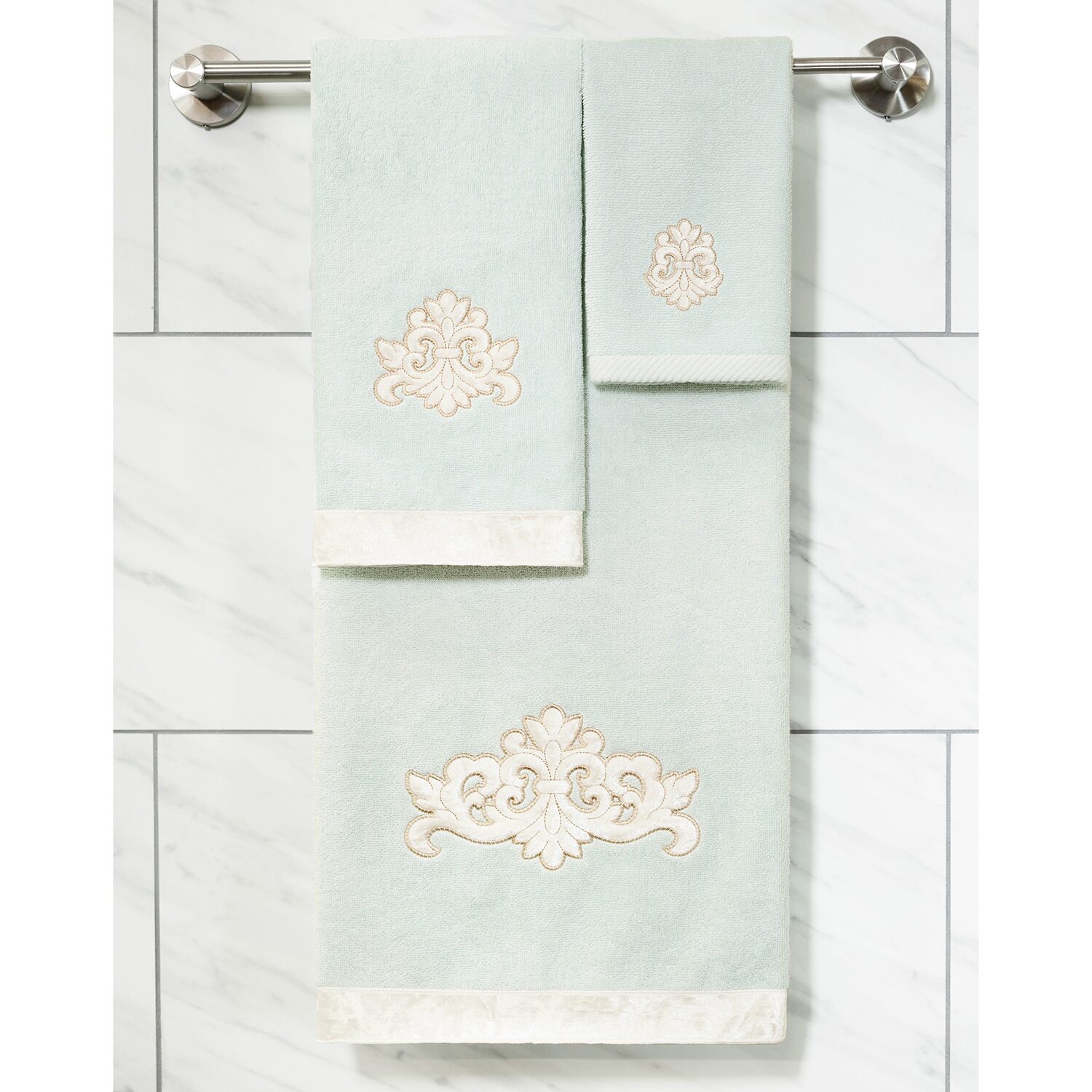 Linum Home Textiles May 2-pc. Embellished Hand Towel