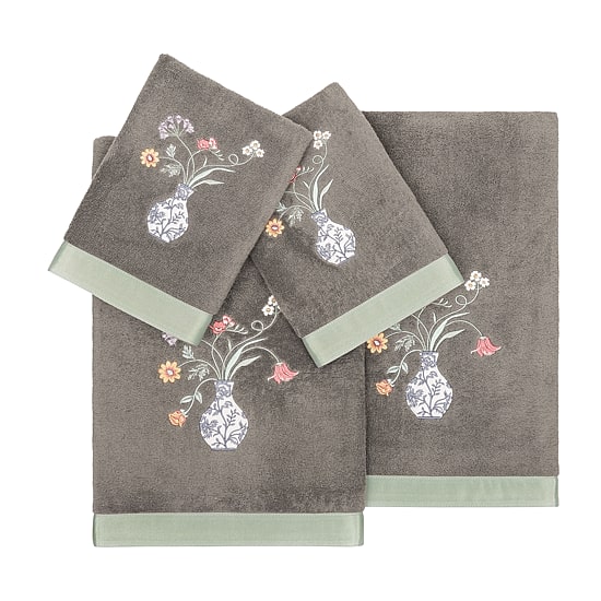 Linum Home Textiles Stella Embellished 4-pc. Bath Towel Set