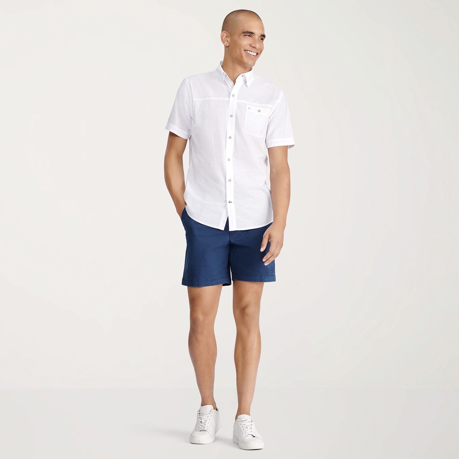 IZOD Saltwater Chambray Mens Short Sleeve Classic Fit Button-Down Shirt