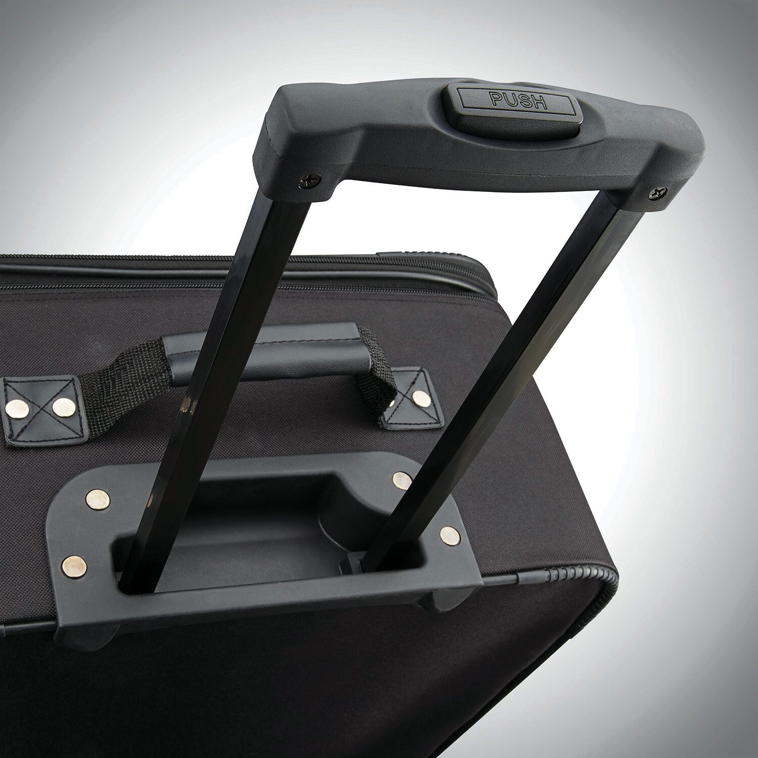 American Tourister Fieldbrook XLT -pc. Lightweight Softside Luggage Set