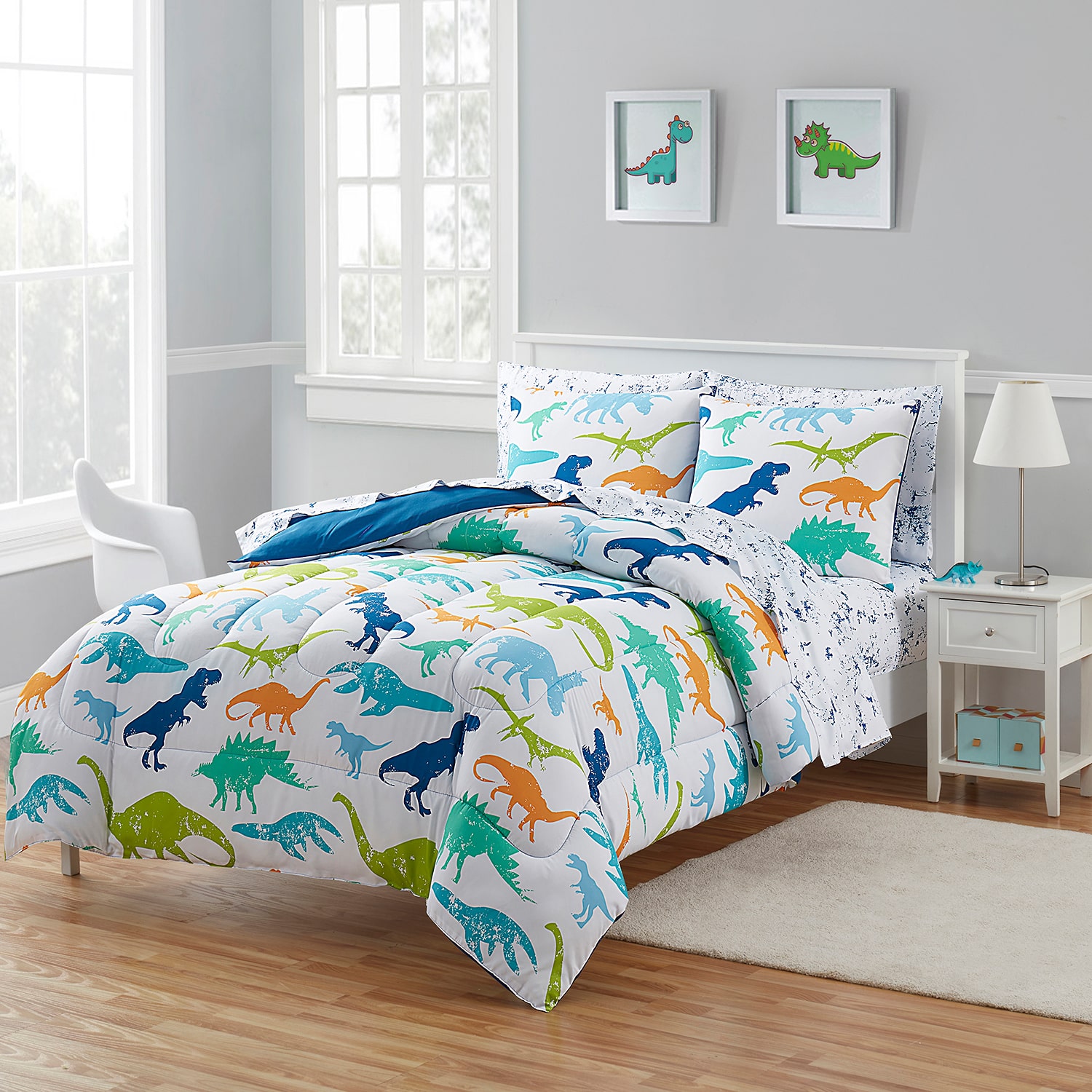 Sweet Home Collection™ Dinosaurs Lightweight Down Alternative Kids Comforter Set