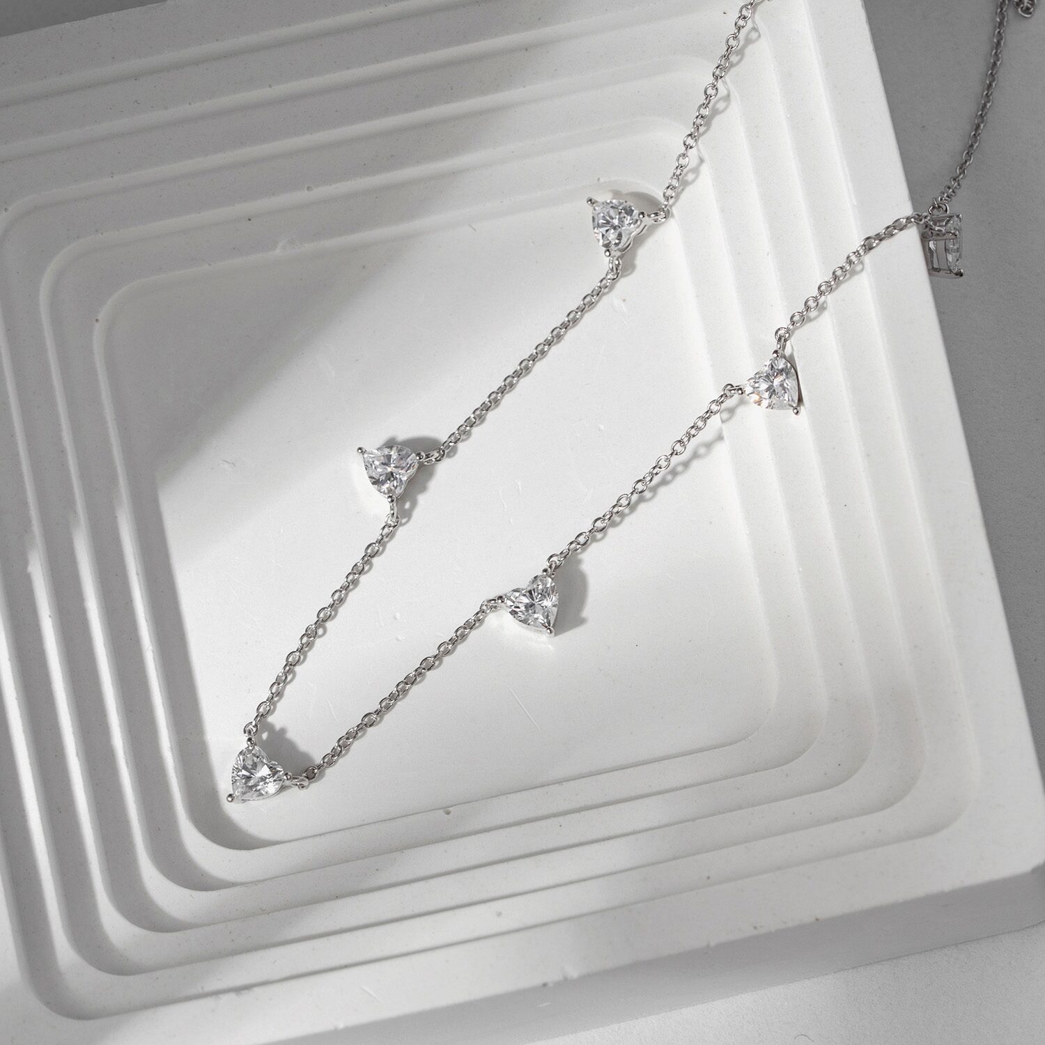 Diamonart Womens Sterling Silver 18 Inch Cable Chain Necklace