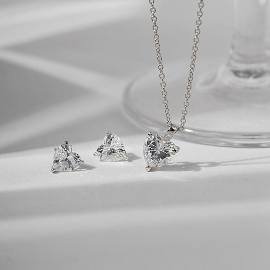 Diamonart Womens Cubic Zirconia Sterling Silver Heart 2-pc. Jewelry Set