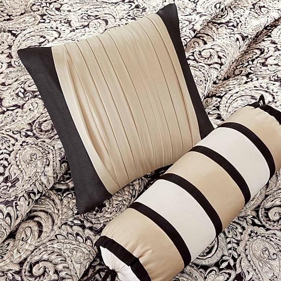 Madison Park Whitman 6-Pc Jacquard Quilt Set With Throw Pillows