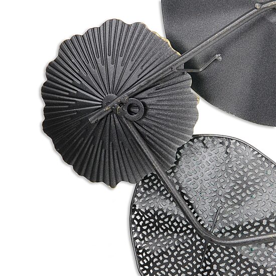Cheungs Coastal Flower Burst Metal Wall Art