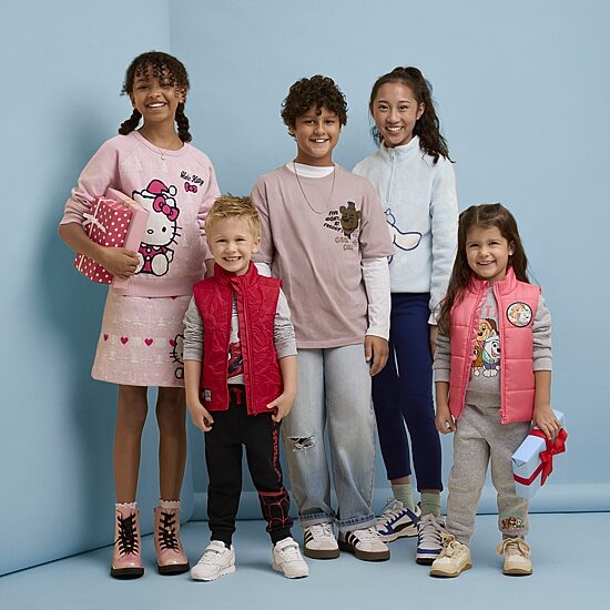 Little & Big Kid Girls Mock Neck Long Sleeve Cinnamoroll Quarter-Zip Pullover