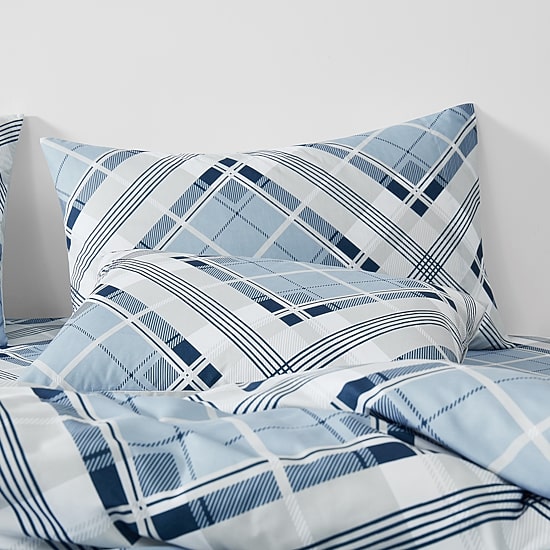Truly Soft Lars Plaid Comforter Set