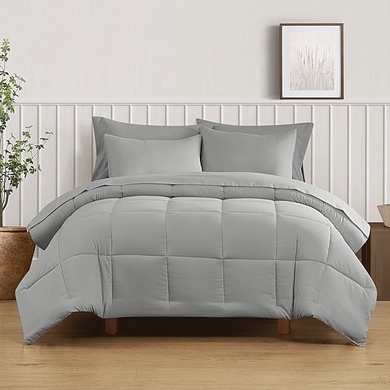 Truly Soft Recycled Green Comforter Set