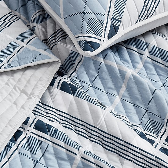 Truly Soft Lars Plaid Quilt Set