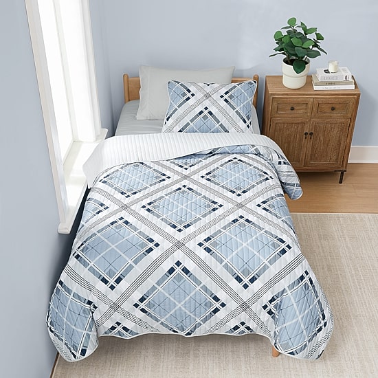 Truly Soft Lars Plaid Quilt Set