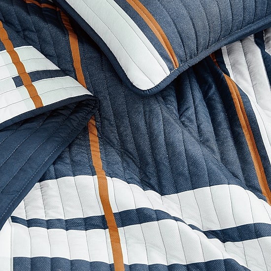 Truly Soft Henry Plaid Quilt Set