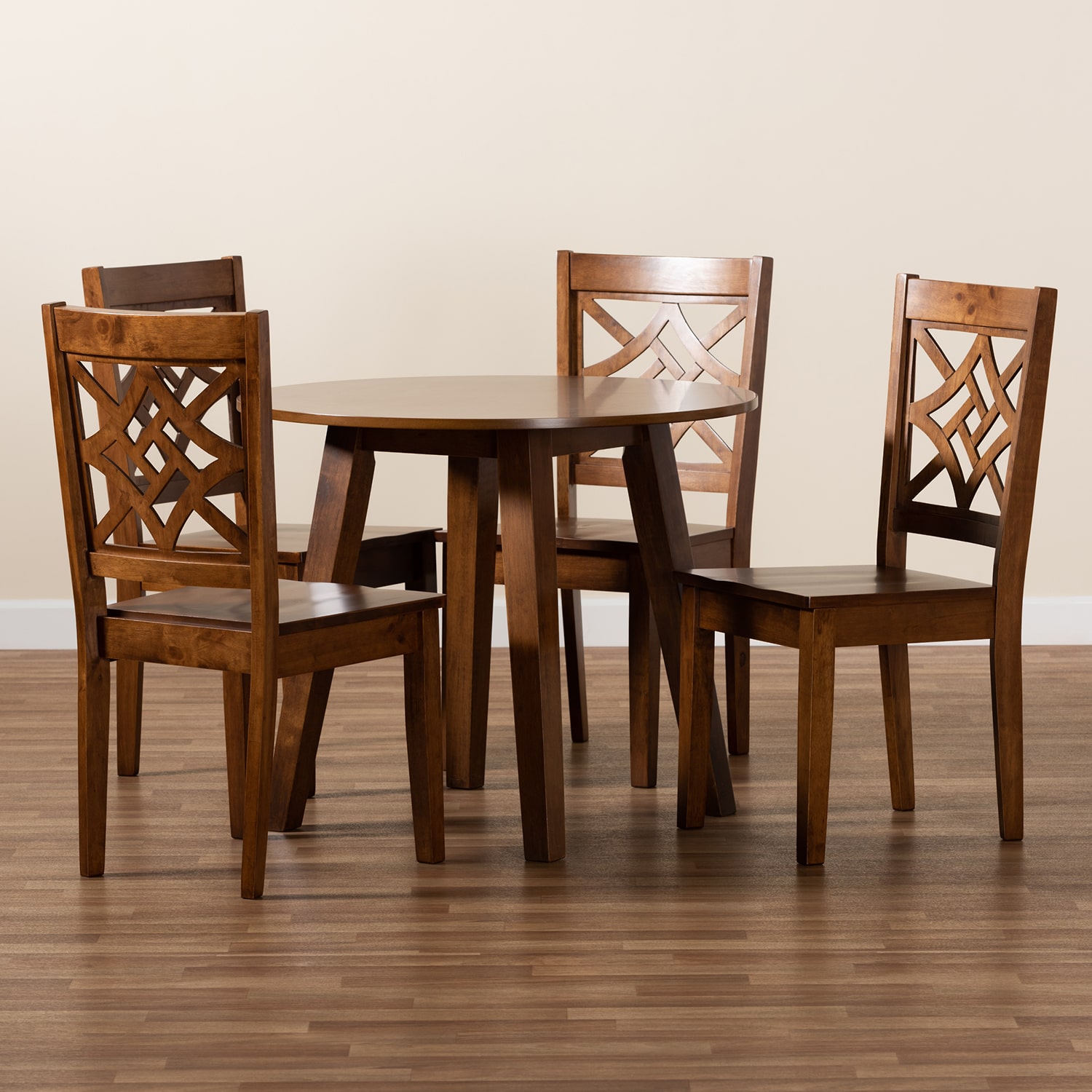 Rava Dining Room Collection 5-pc. Round Set