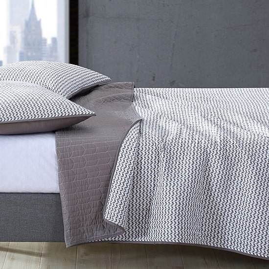 City Scene Leaves Quilt Set