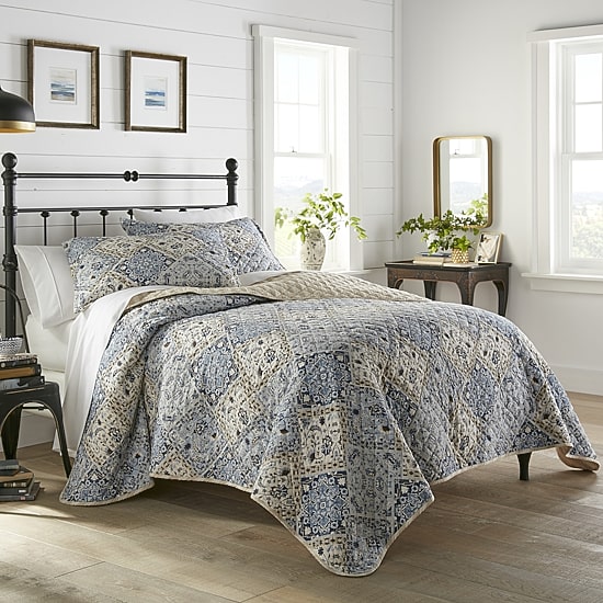 Stone Cottage Arell Quilt Set