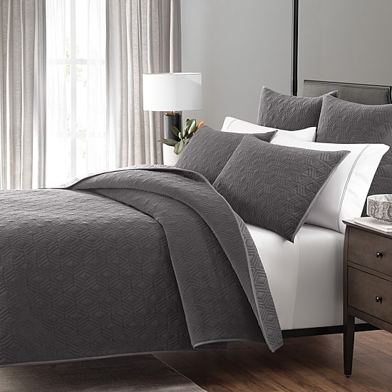 Fieldcrest Diamond Velvet Quilt