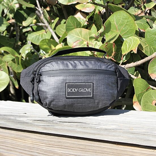 BODY GLOVE® Rogan Adjustable Straps Water Resistant Fanny Pack