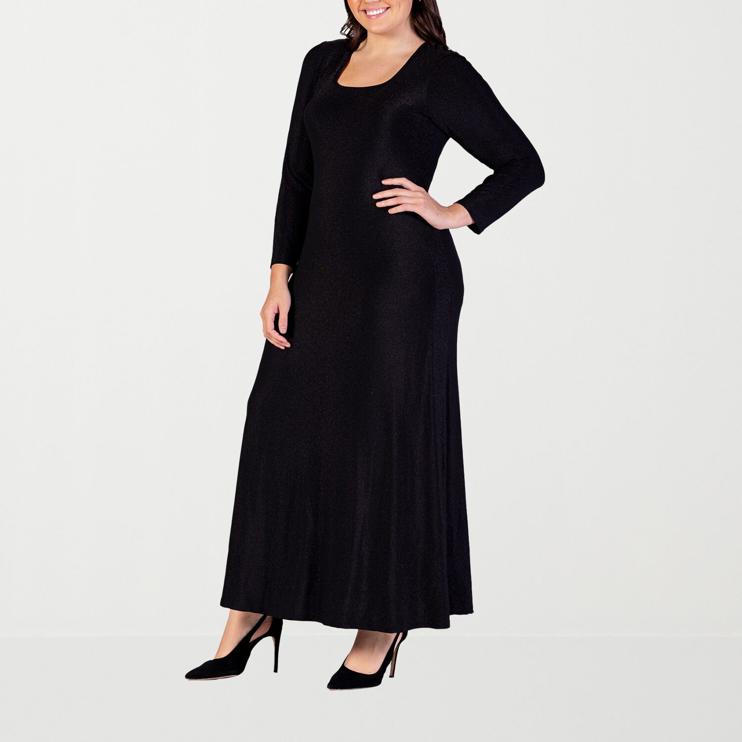 24seven Comfort Apparel Womens Plus Scoop Neck Long Sleeve Maxi Dress