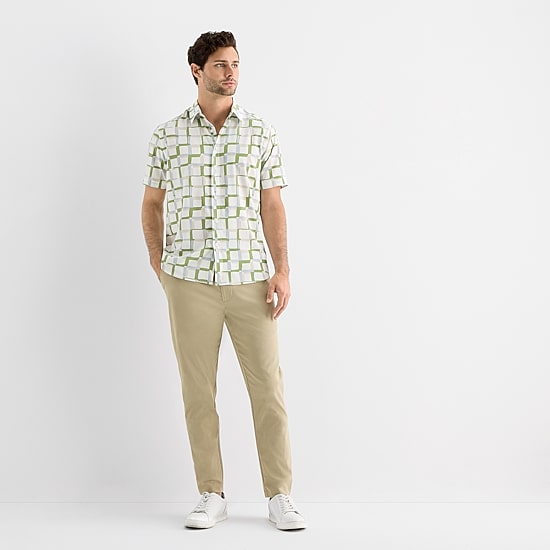 Stylus Mens Short Sleeve Regular Fit Button-Down Shirt