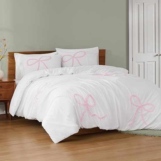 Truly Soft Textured Bow Comforter Set