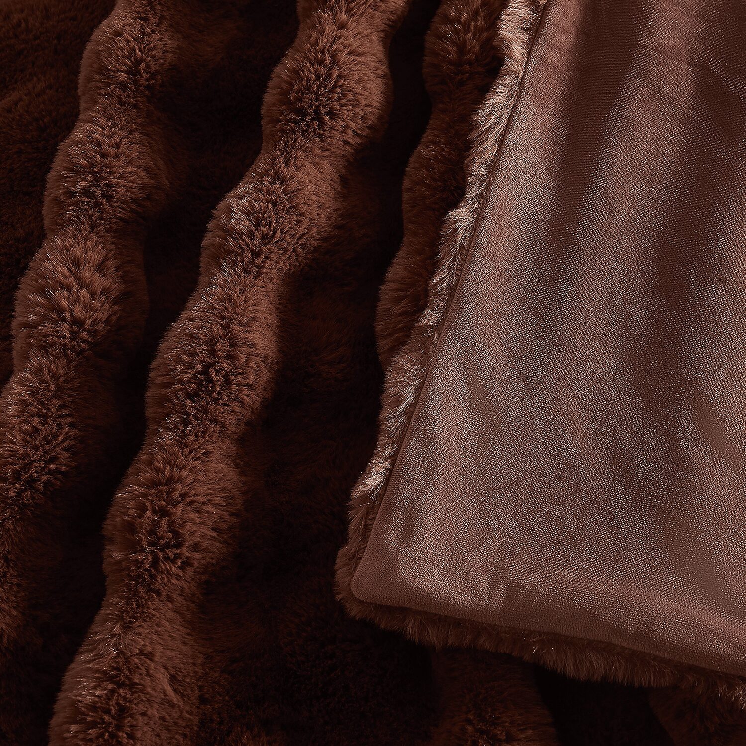 Brooklyn Loom Bubble Faux Fur Comforter Set