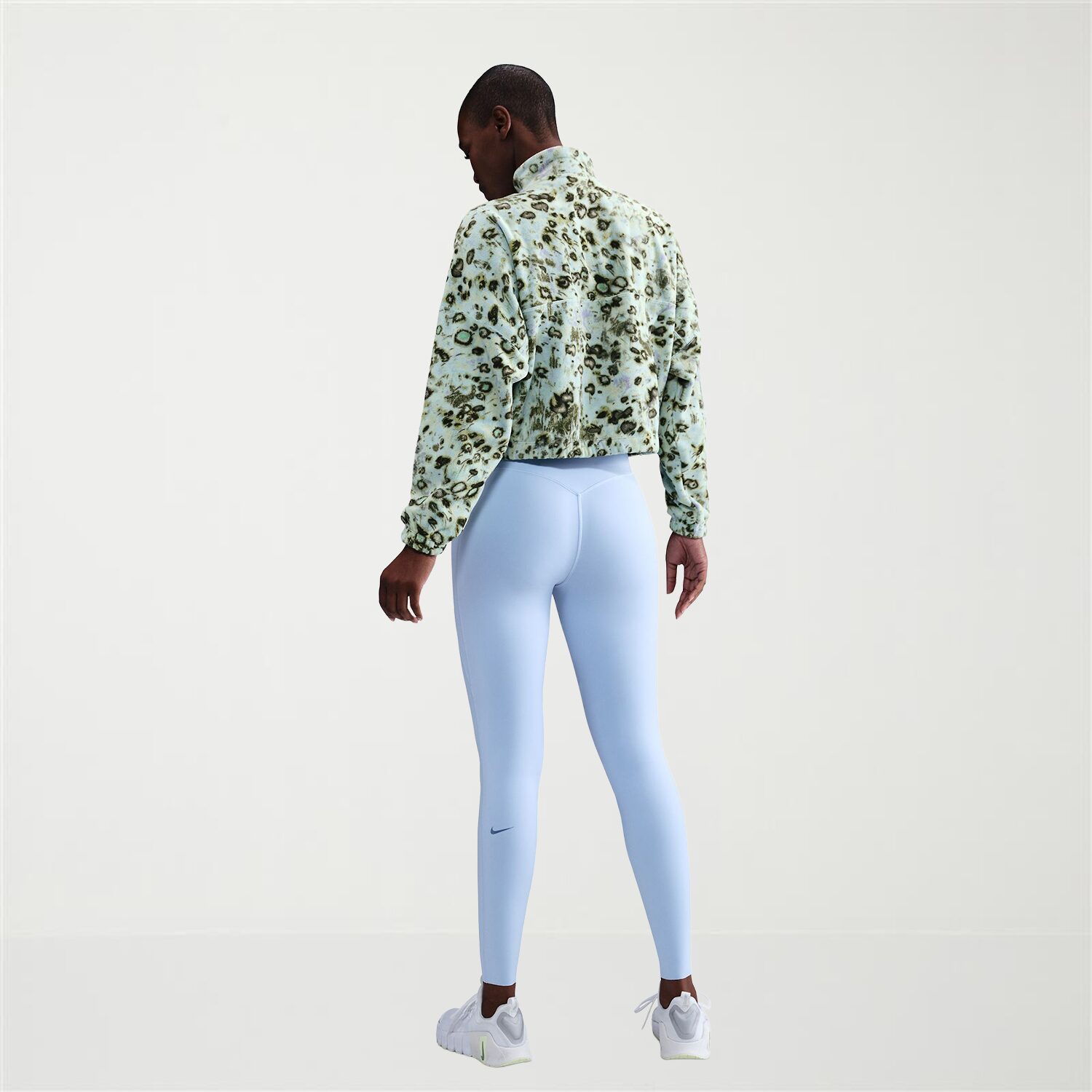 Nike Womens Mock Neck Long Sleeve Active Quarter-Zip Pullover